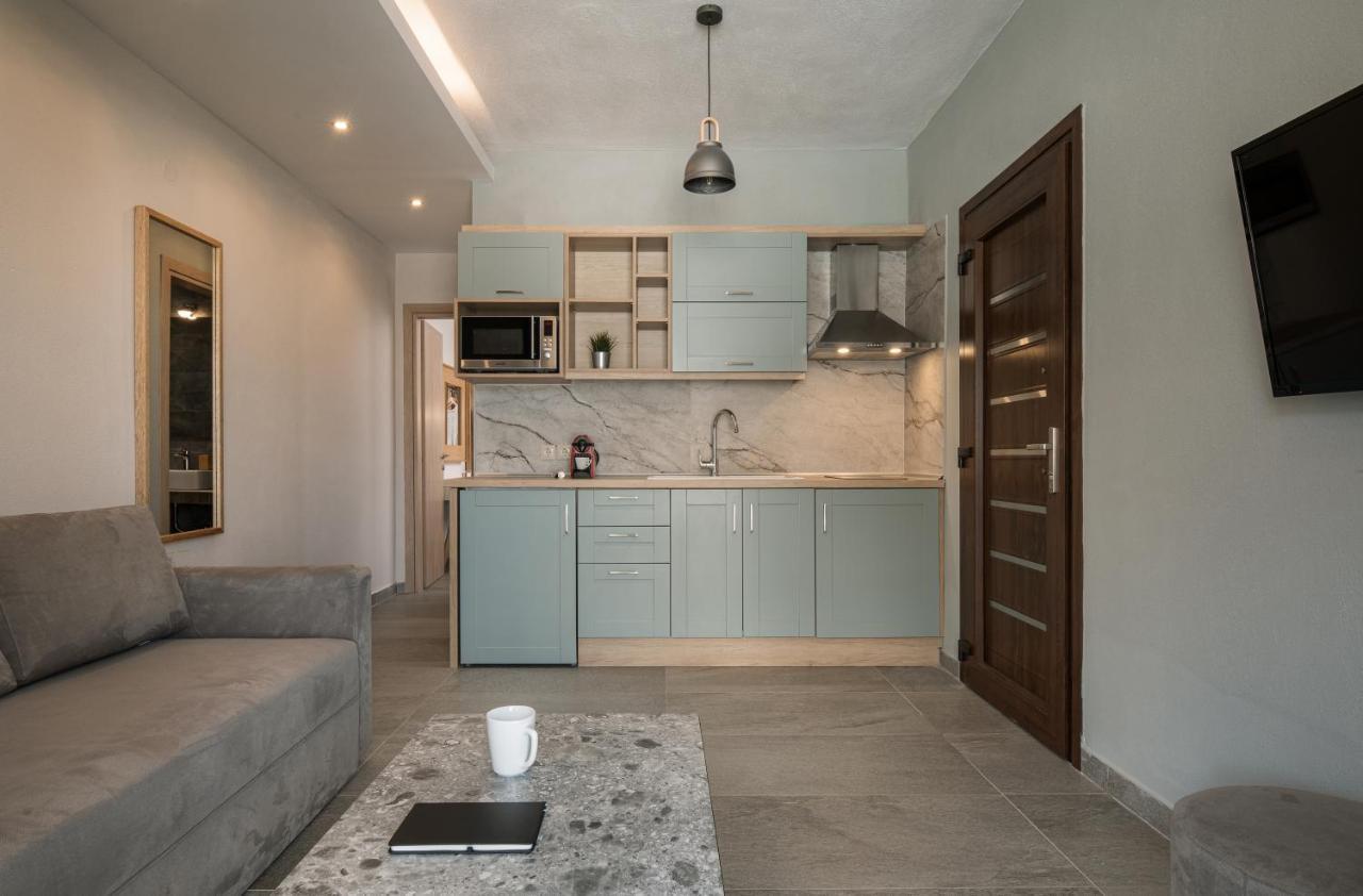 Villa Naiada Никити Екстериор снимка