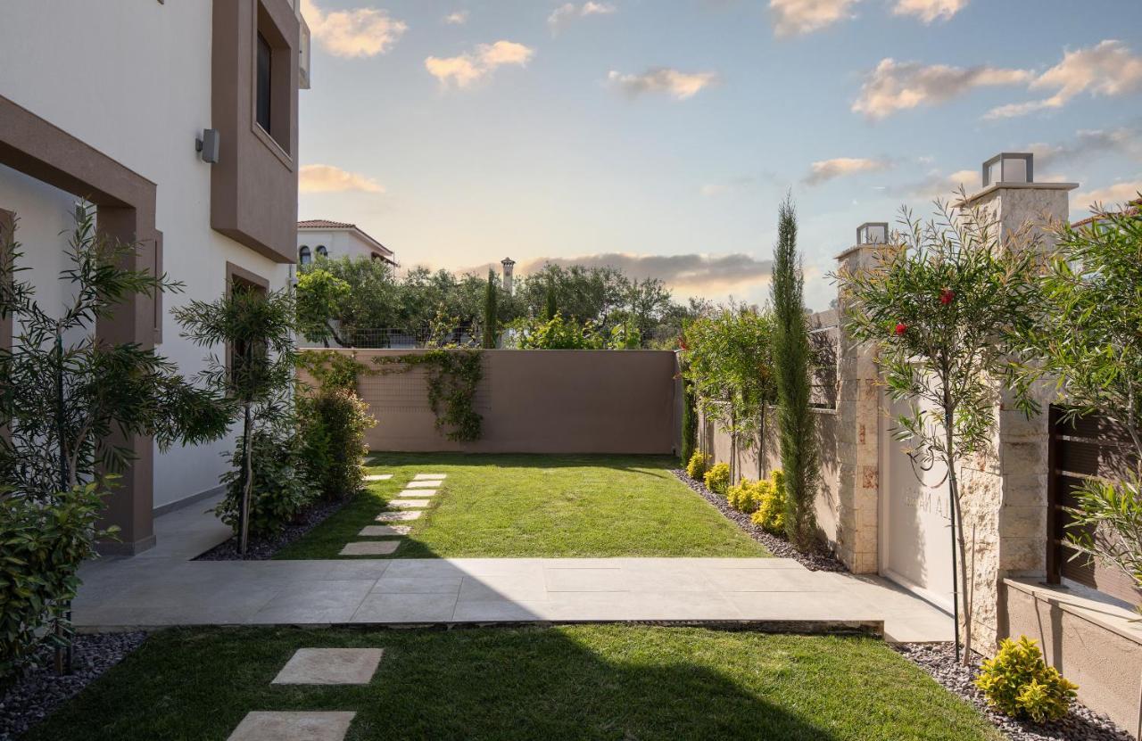 Villa Naiada Никити Екстериор снимка